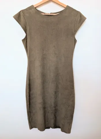 Robe kaki