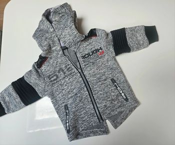 Gilet taille 6 mois