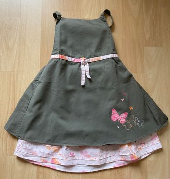 robe portefeuille légère motif papillons taille 18 mois