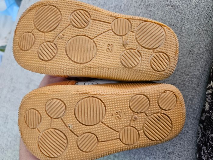 Pantoufles winnie l'ourson - photo numéro 4