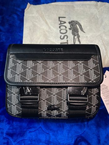 Sacoche Lacoste