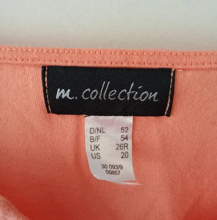T-shirt ⭐ Très bon état ⭐ Taille 54 ⭐ M.collection - photo numéro 3