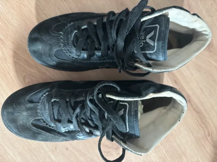 Chaussures baskets noires femme taille 38 marque veja vintage - photo numéro 4