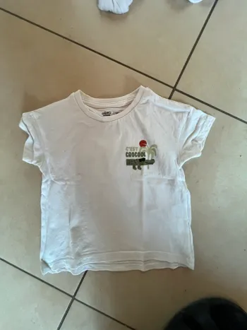 T-shirt manche courte taille 80 cm