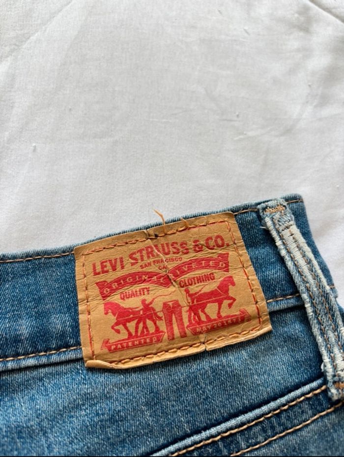 Jean Levi’s slimming skinny slim fit bleu destroy mi taille haute taille M/38 L30 - photo numéro 14