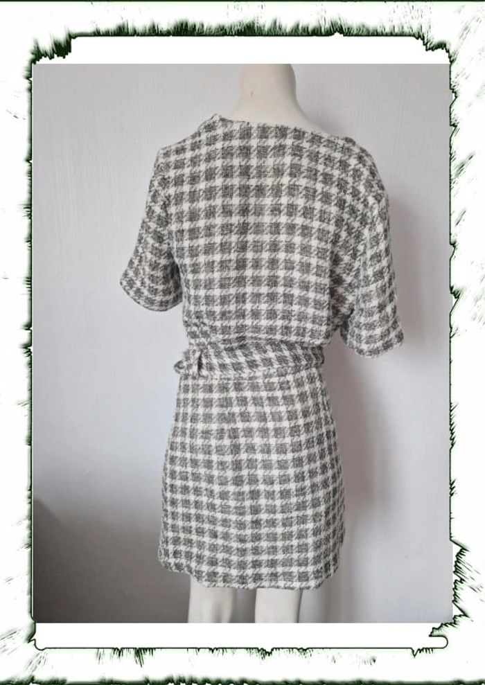 Robe cut out tweed avec ceinture intégrée - photo numéro 2