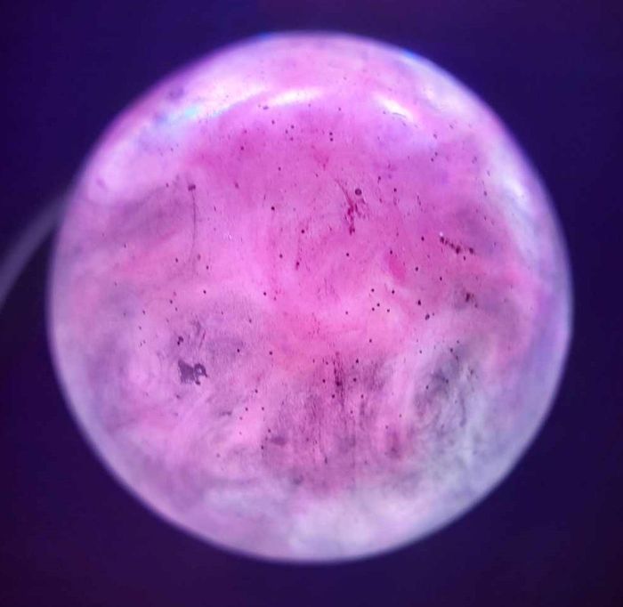 lampe LED d'ambiance violette