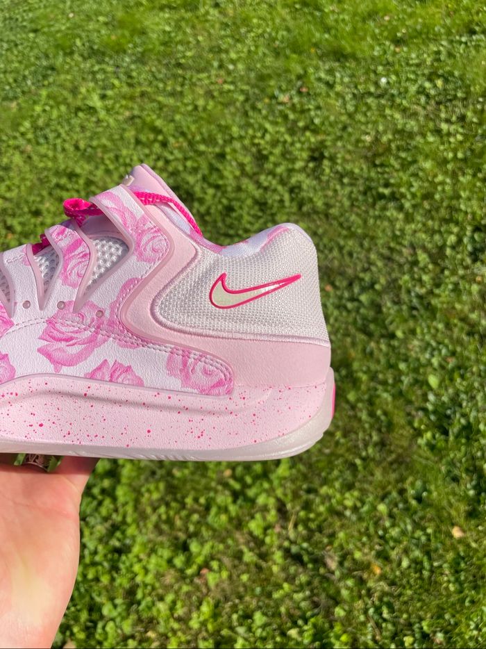 Nike KD18 Aunt Pearl - photo numéro 4