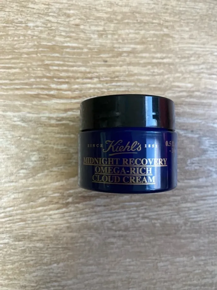 Crème de Nuit Kiehl’s Midnight Recovery Omega-Rich Cloud Cream - photo numéro 2