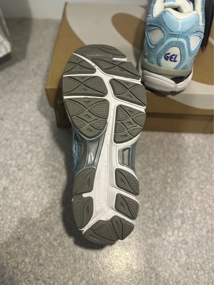 ASICS Gel-NYC Cream Arctic Sky Taille 39.5 - photo numéro 5