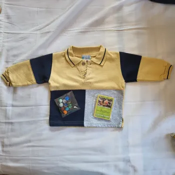 Pull Kimbaloo 18 mois + Cartes Pokémon + Billes