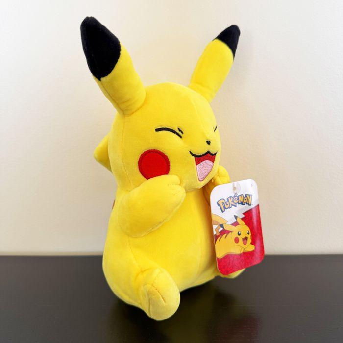Pikachu Riant Peluche Pokémon 20cm Jazwares - photo numéro 2