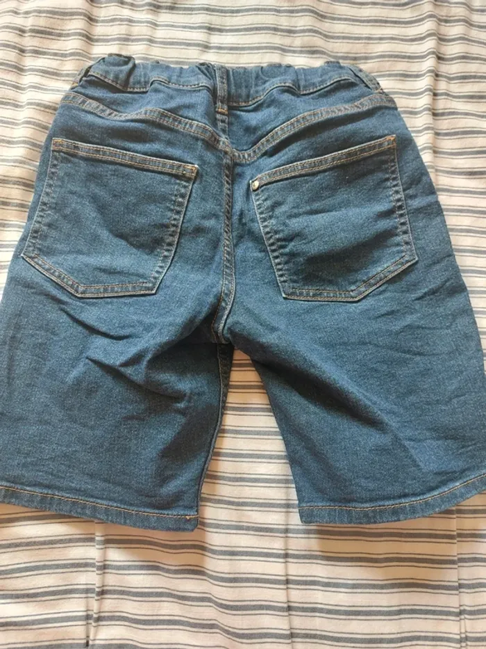 Short en jean bleu moyen 128 - photo numéro 4