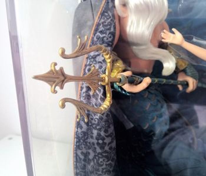 Poupée édition limitée Fairytale Ariel et Triton Disney NEUVE - photo numéro 7