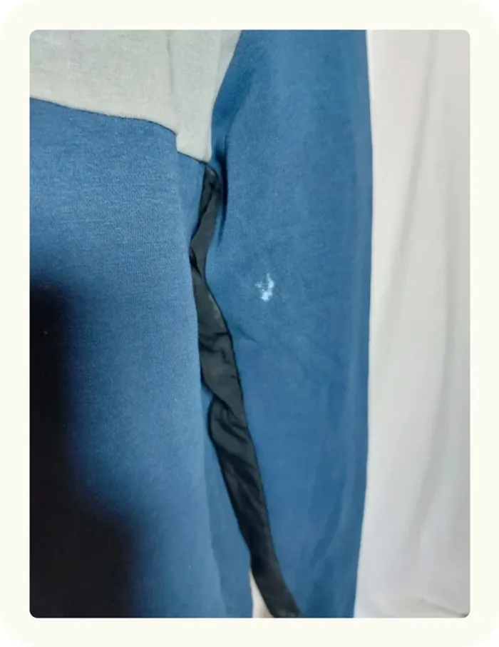 Pull Sweat col rond Fila - photo numéro 5