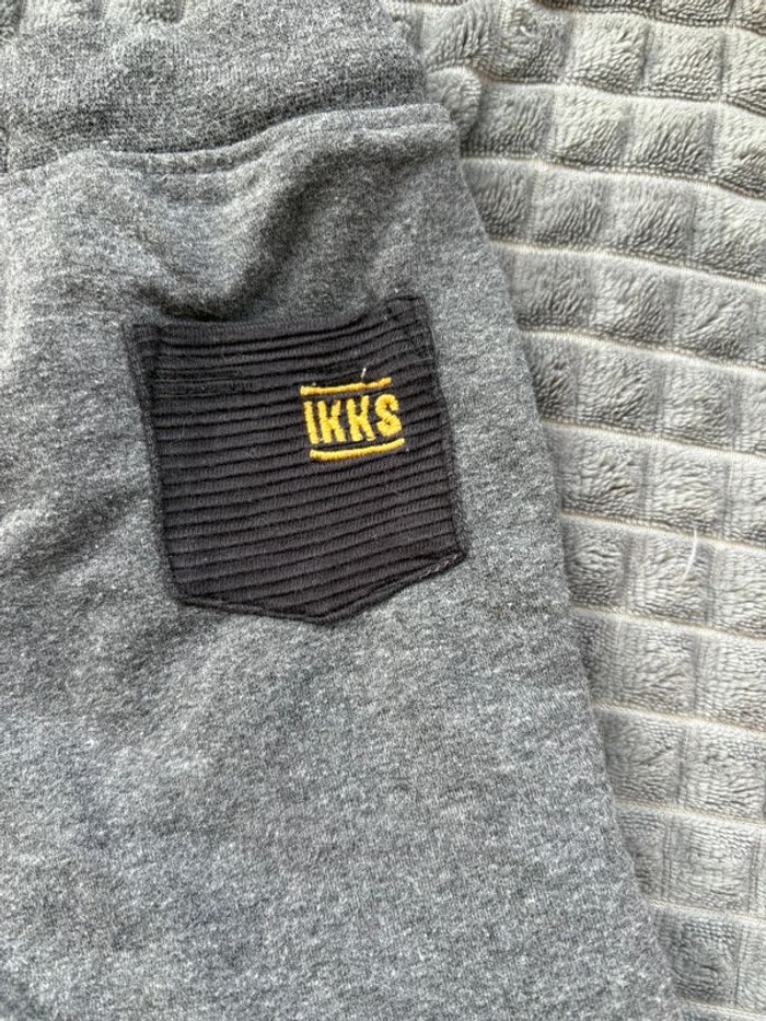 Ensemble ikks, bébé garçon 6 mois (bas de survêtement et tee shirt manches longues ) - photo numéro 6