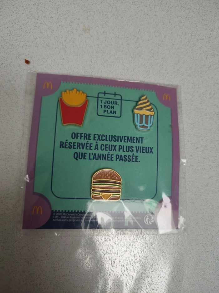 Pin's MacDo - photo numéro 3