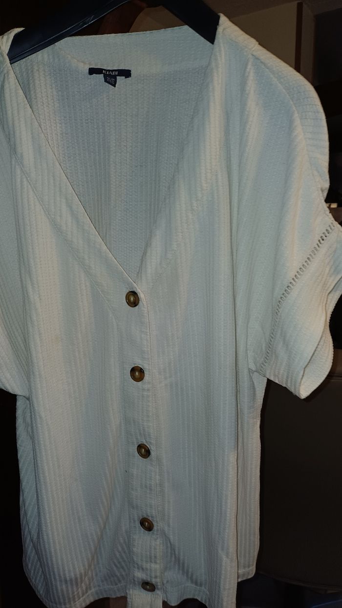 Vêtements - photo numéro 2