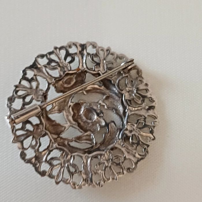 Broche vintage en métal argenté - photo numéro 3