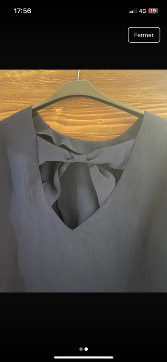 Blouse bleu marine détail noeud dans le dos - photo numéro 2