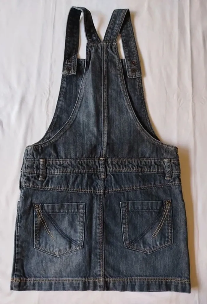 Robe salopette en jean – Fille 10 ans - photo numéro 2