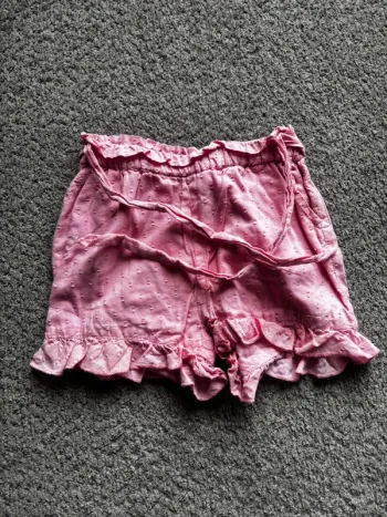Short rose fille