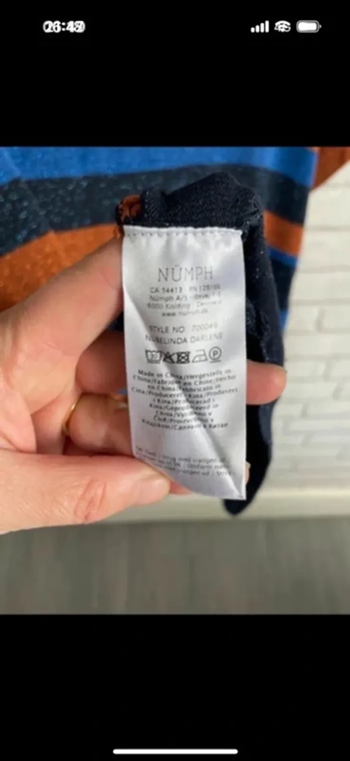 Pull Tee-shirt Nümph taille S - photo numéro 4