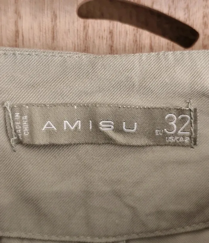 Short fluide T 32 Amisu - photo numéro 7