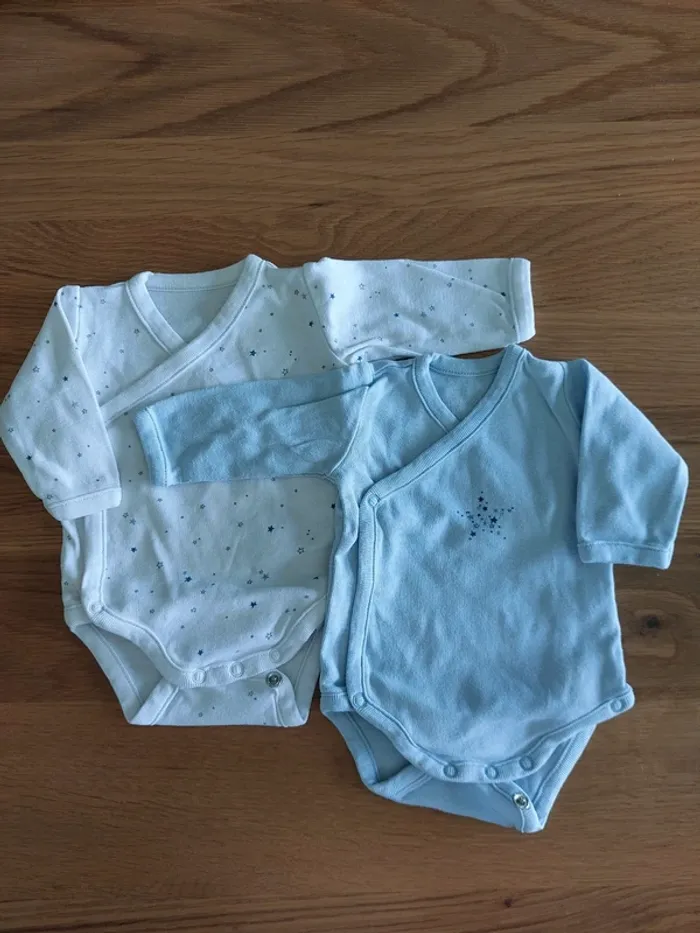 Lot bodies naissance