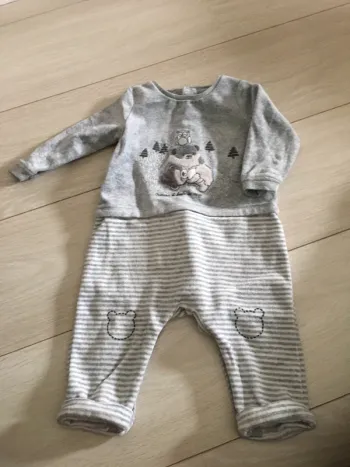 Pyjama une pièce velours 12 mois sergent major