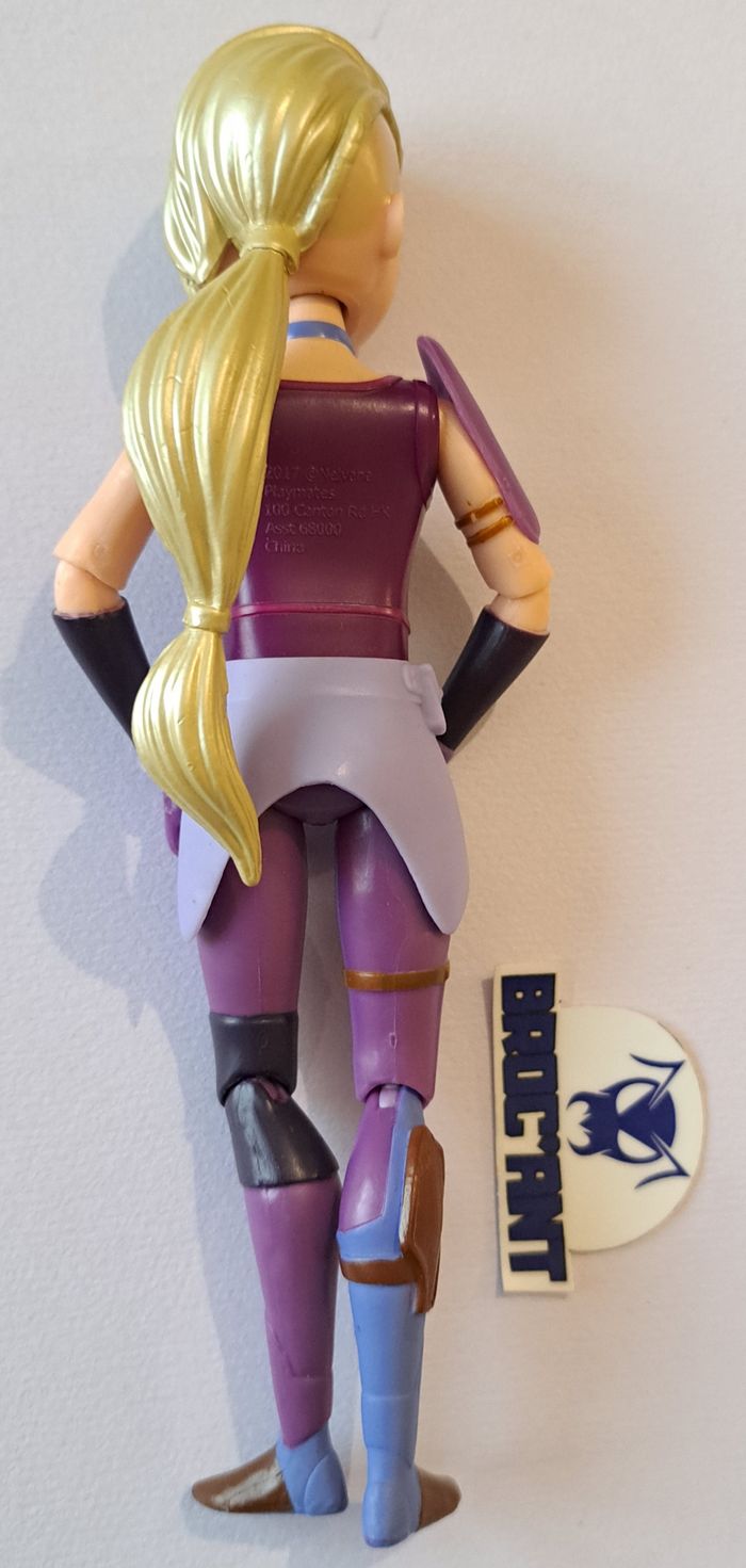 Figurine Mysticons Emerald Goldenbraid Playmates Toys 2017 - photo numéro 2