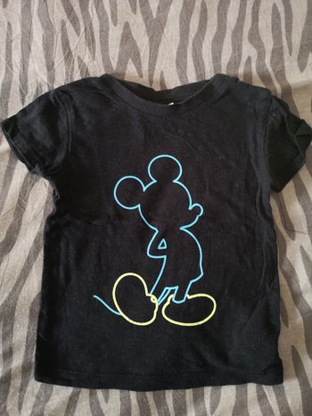 T-shirt mickey