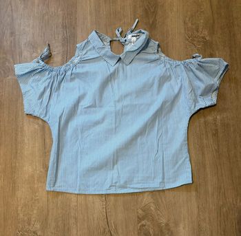 Chemisier épaules dégagées