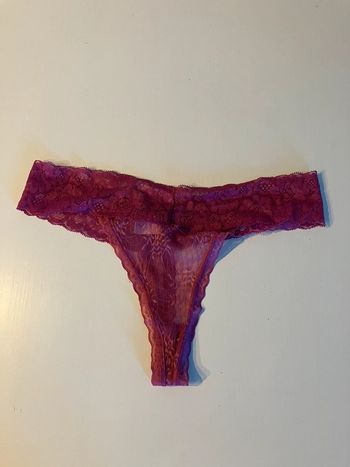 String bordeaux taille L