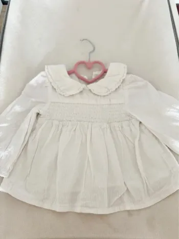 Blouse blanche bébé fille taille 9-12mois