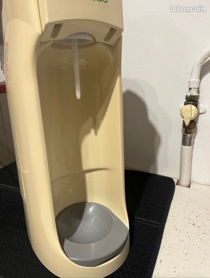 Sodastream blanche à vis - photo numéro 6
