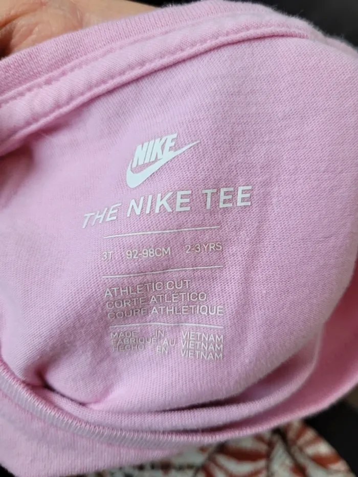 T shirt rose Nike 2.3 ans 92/98cm - photo numéro 3