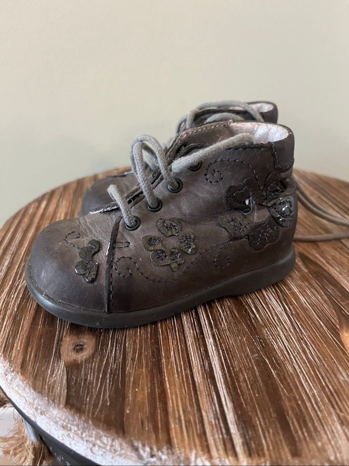 Chaussures fille 18 - photo numéro 3