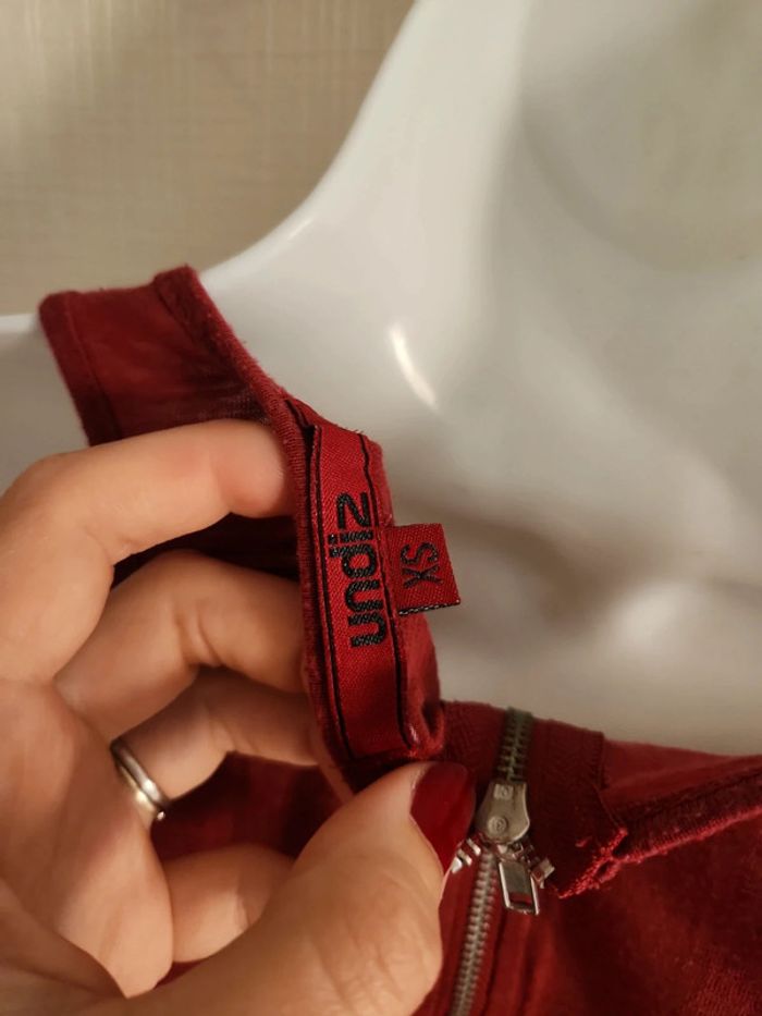 Tee-shirt débardeur Undiz XS bordeaux motif tête de mort - photo numéro 8