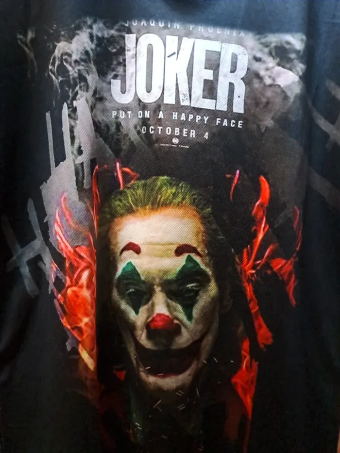 T-shirt homme Joker taille M - photo numéro 3