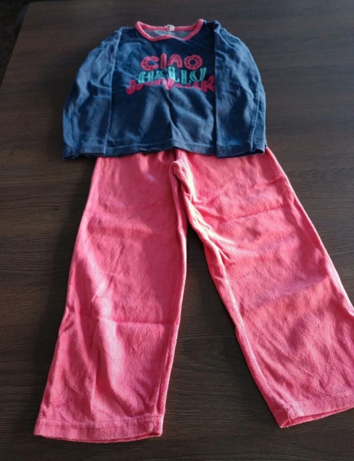 Lot pyjamas 5 ans - photo numéro 3