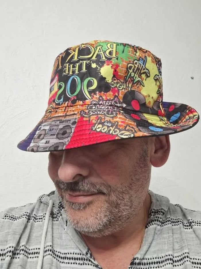 Bob années 90 – Couleurs rétro et style iconique - photo numéro 3