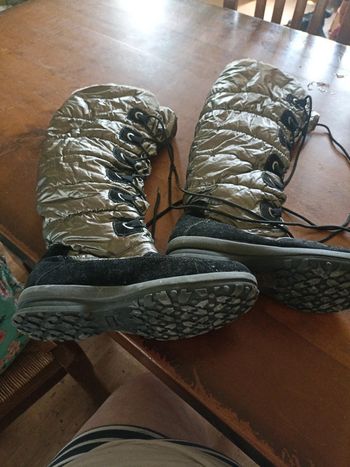 Bottes a moumoute a l'intérieur