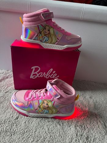 Basket lumineuse montante barbie taille 33