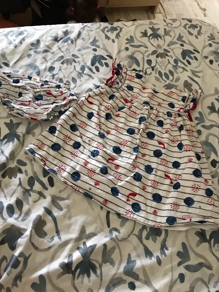 Robe catimini, 18 mois - photo numéro 2