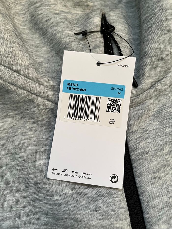 Gilet Nike tech gris - photo numéro 4