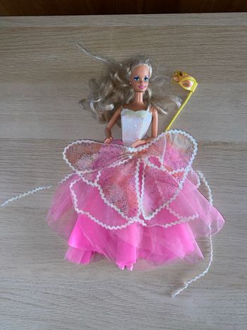 Barbie poupée Mattel 1990 costume ball fantasy papillon masque mascaras baile