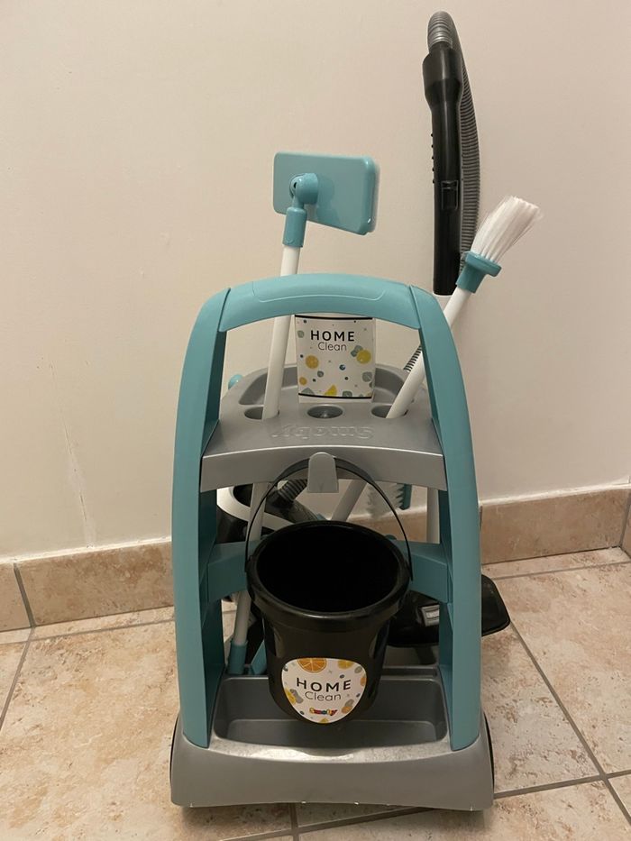 Chariot de ménage - photo numéro 2