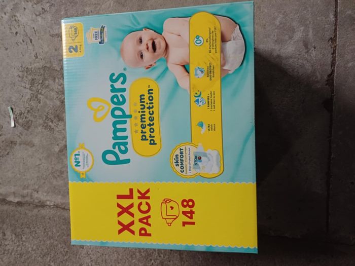 Couche Pampers premiem protection taille 2 a 30€