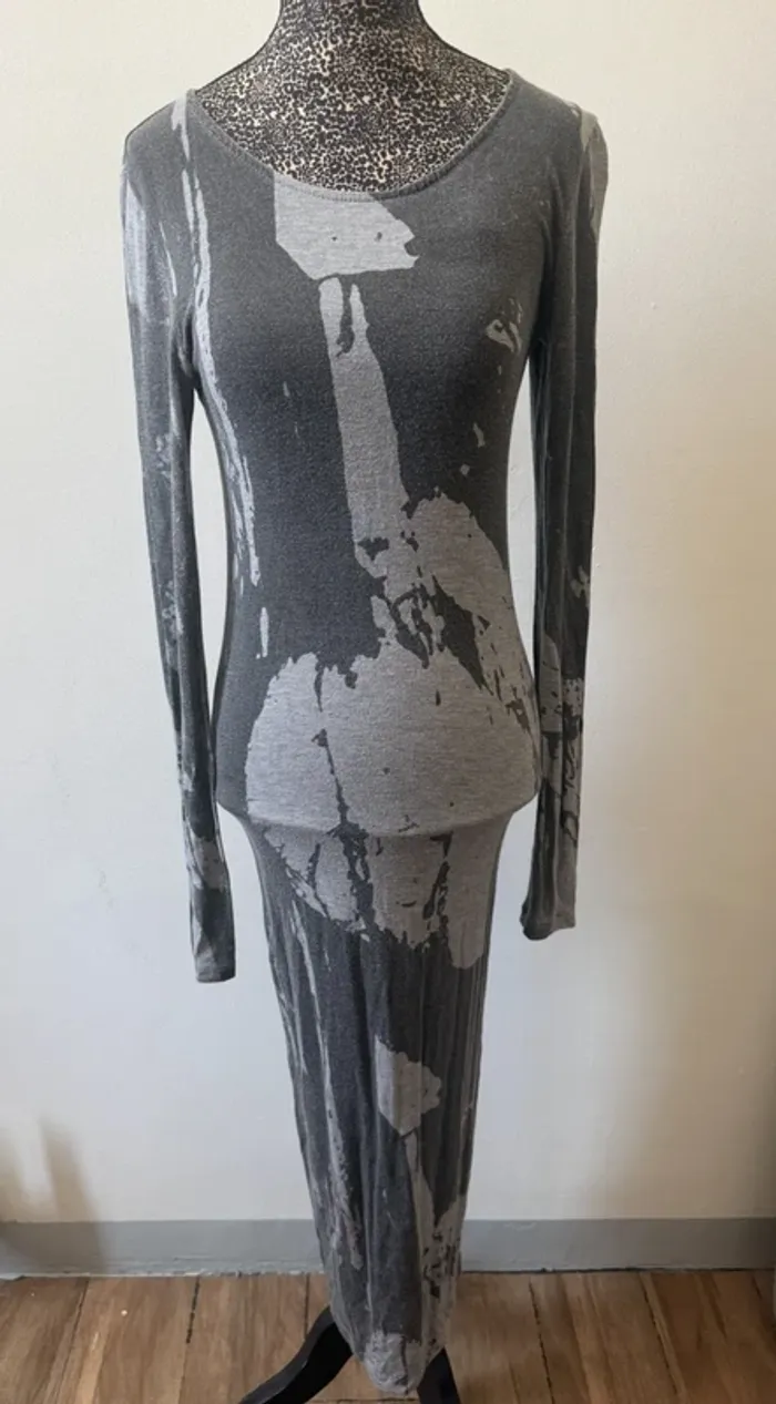 Religion London – Robe longue près du corps – Taille S - photo numéro 2